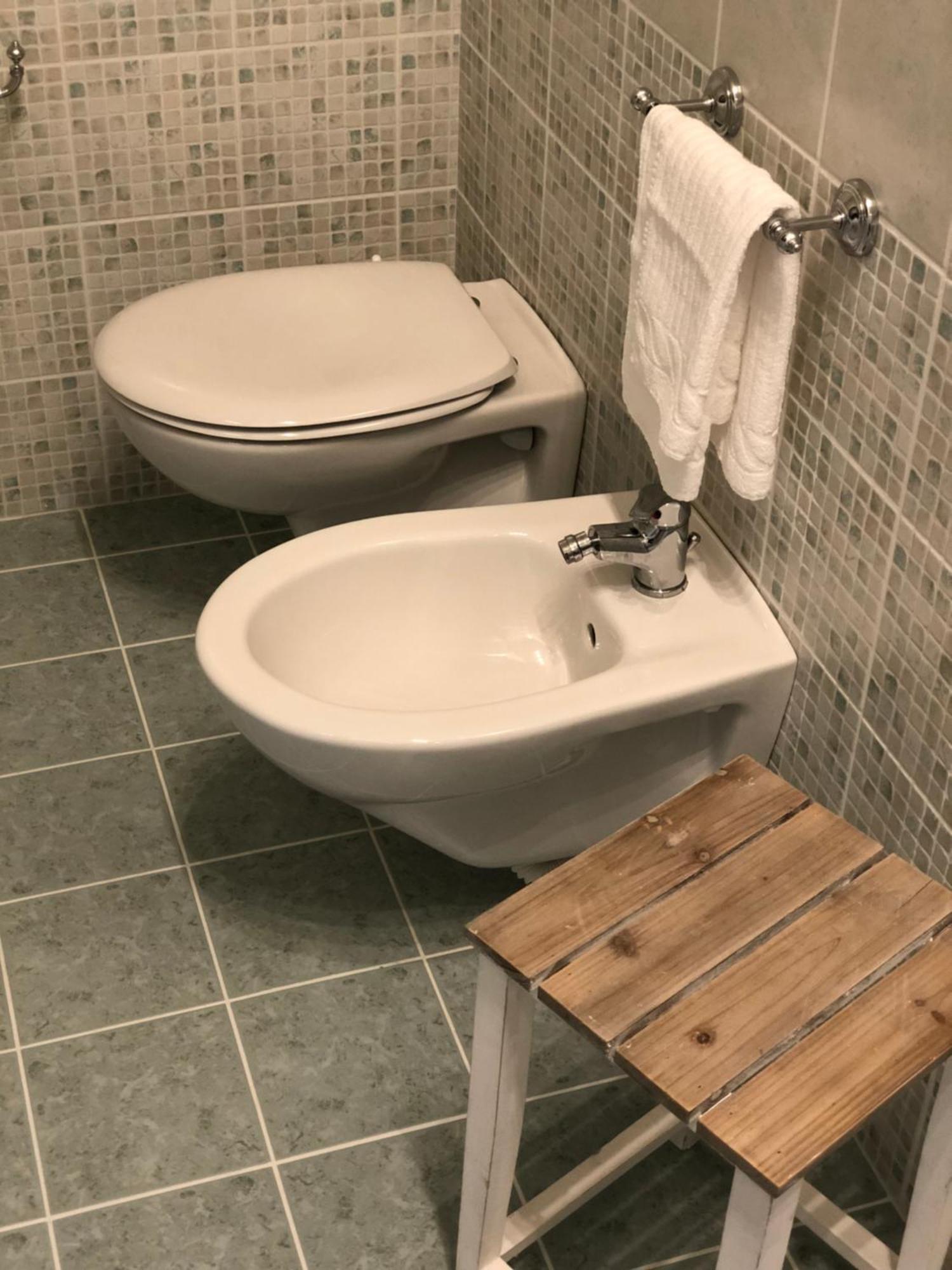 Dimora Le Ginestre Adults Only Bed & Breakfast Fasano Bilik gambar